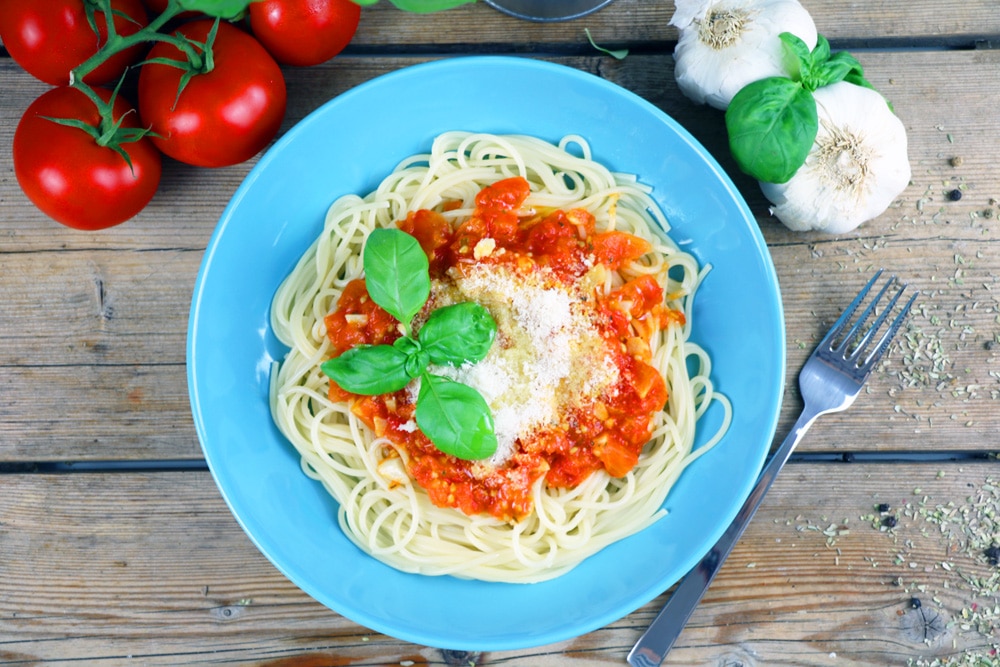 Tomaten einkochen - Rezept und Anleitung zum Einmachen von Tomatensoße ...